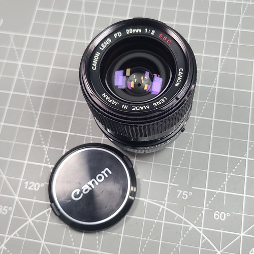 Canon 28mm c - 28mm, f2
