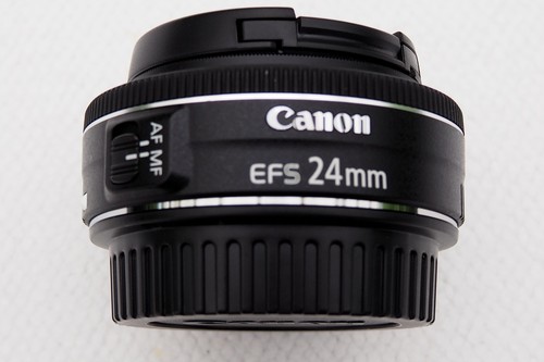 Canon lens 24mm 2 - 24mm, f/.2.8